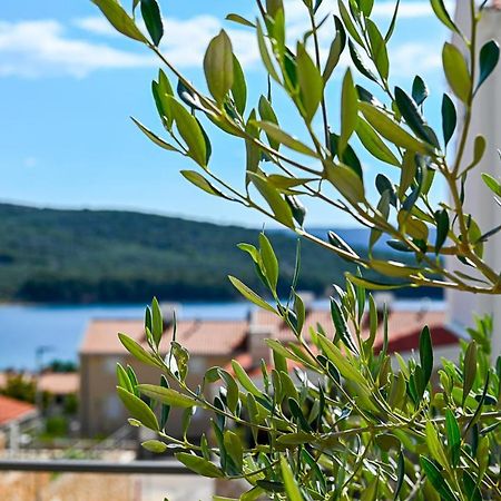 Apartment Perlitto Cres Buitenkant foto