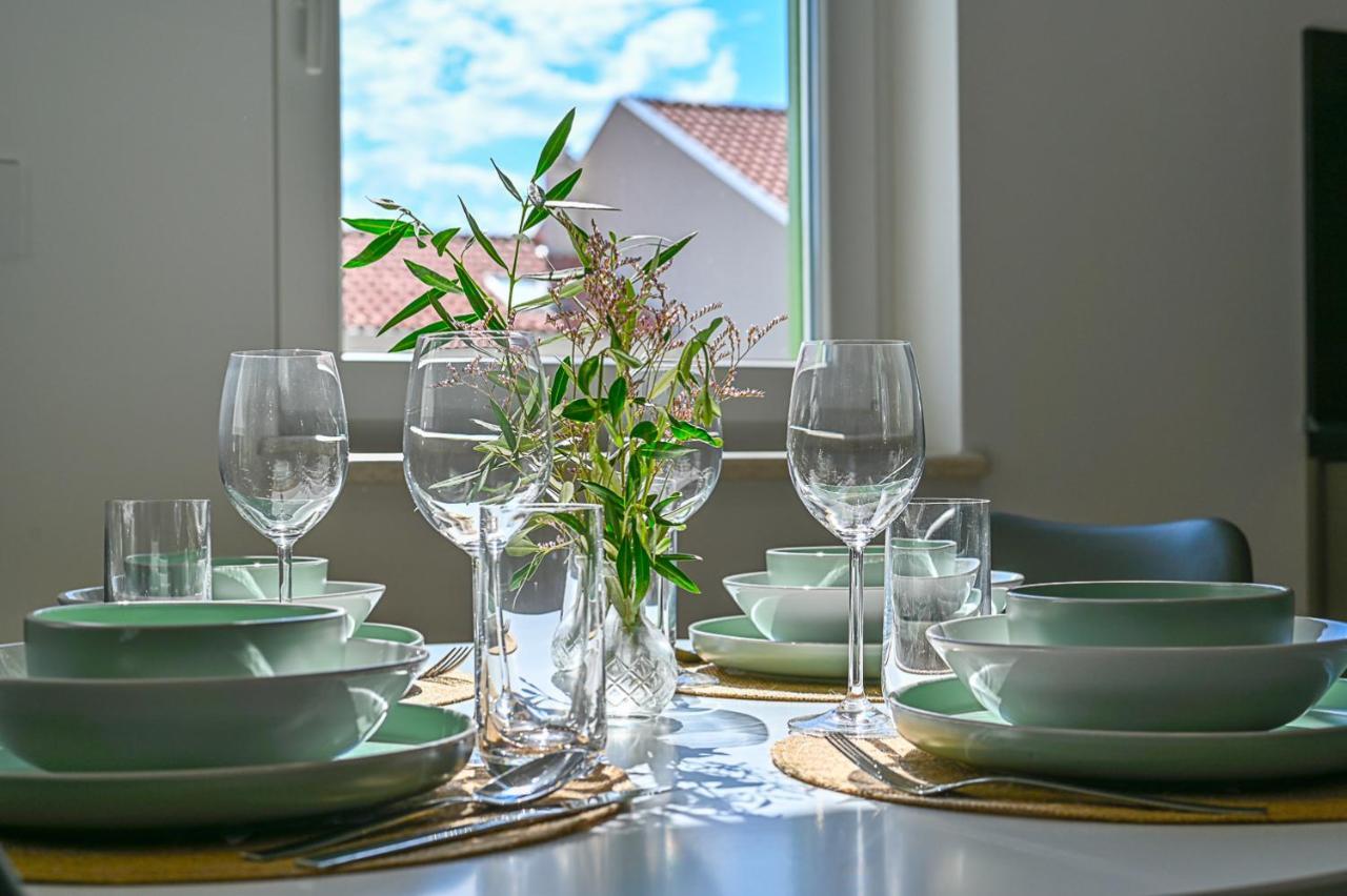 Apartment Perlitto Cres Buitenkant foto