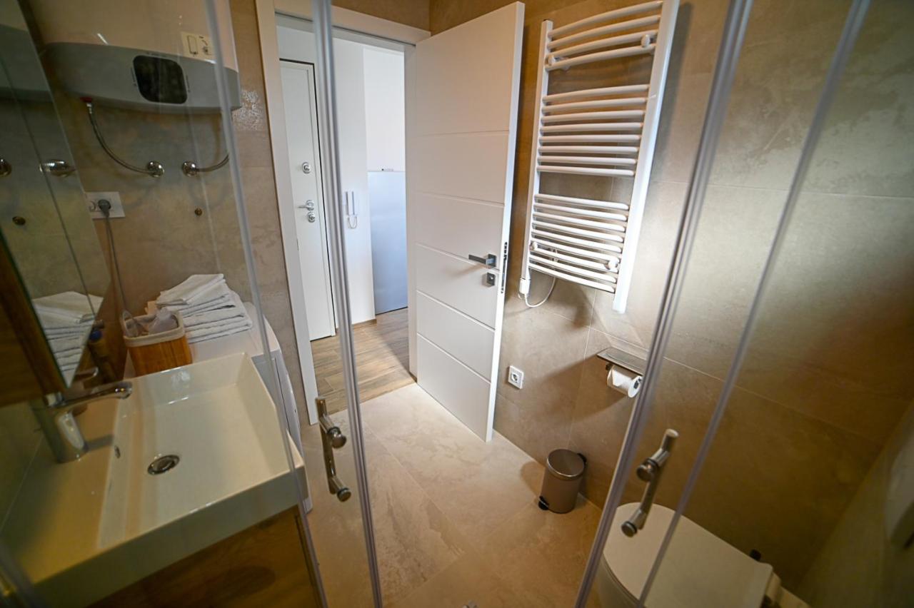 Apartment Perlitto Cres Buitenkant foto