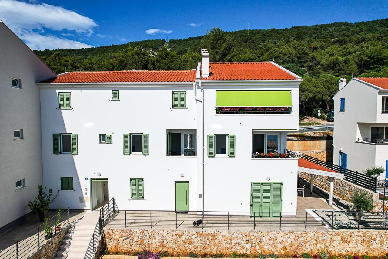 Apartment Perlitto Cres Buitenkant foto